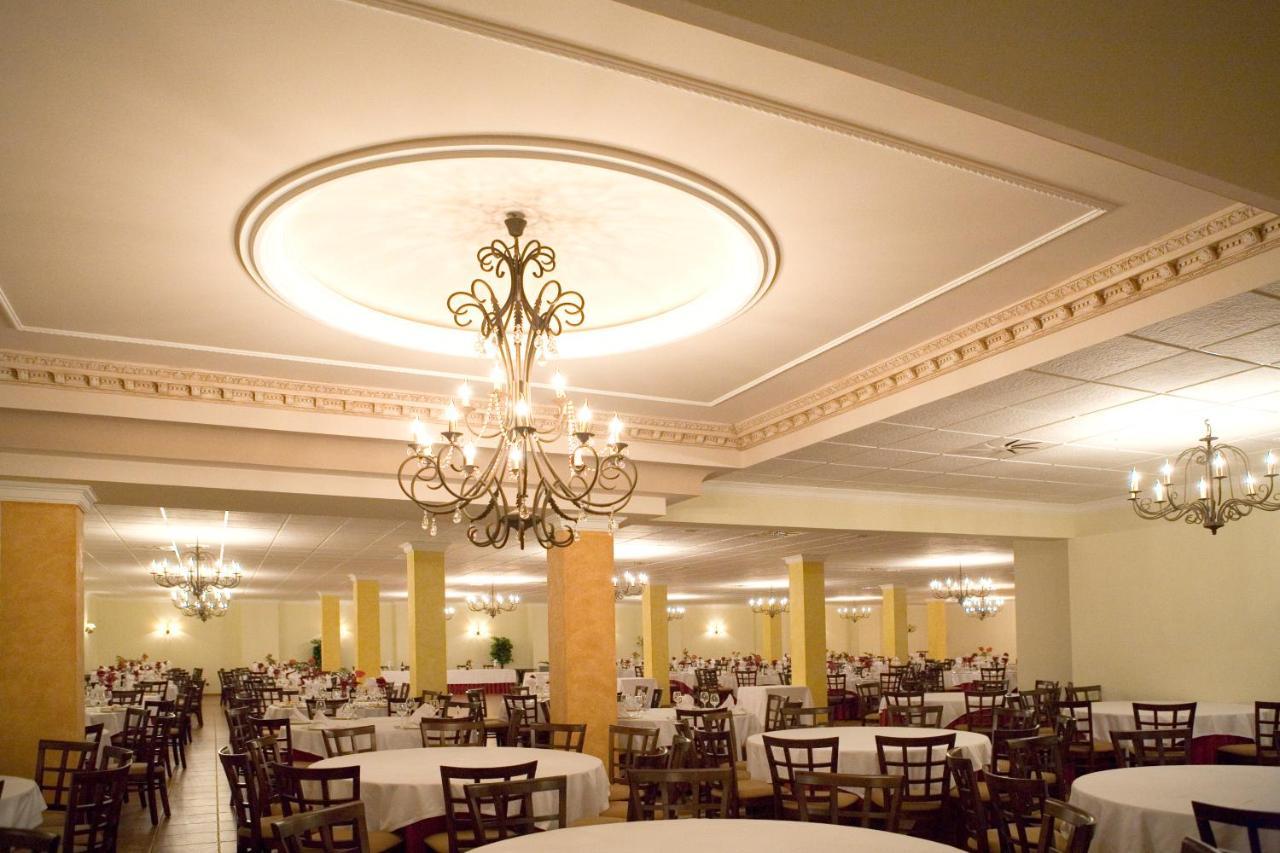 Hotel-Restaurante Cerrillo San Marcos Diezma Екстер'єр фото