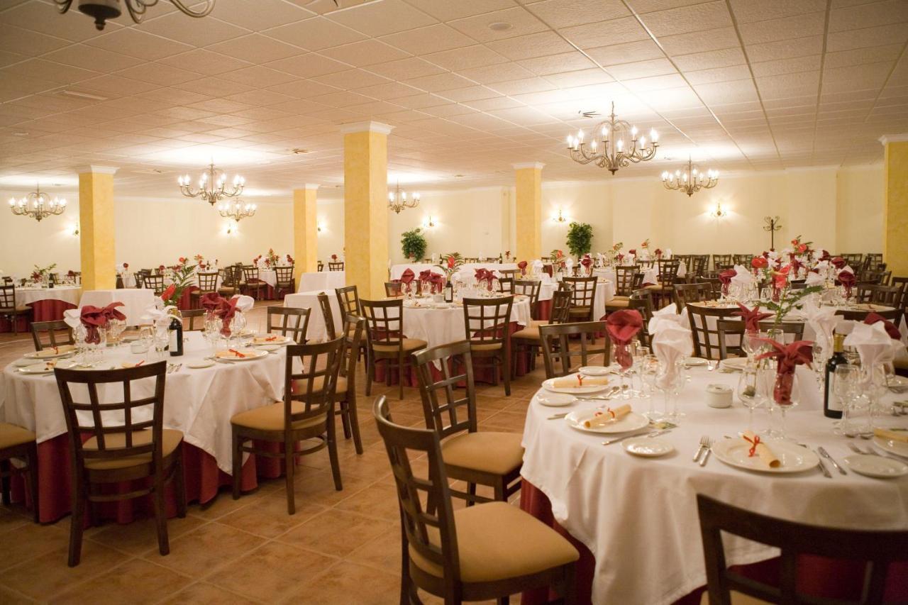 Hotel-Restaurante Cerrillo San Marcos Diezma Екстер'єр фото